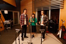 miwa（中央）とScott & Rivers。