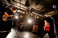 yonige「売上総取 vol.2」の様子。（Photo by Viola Kam [V'z Twinkle Photography] ）