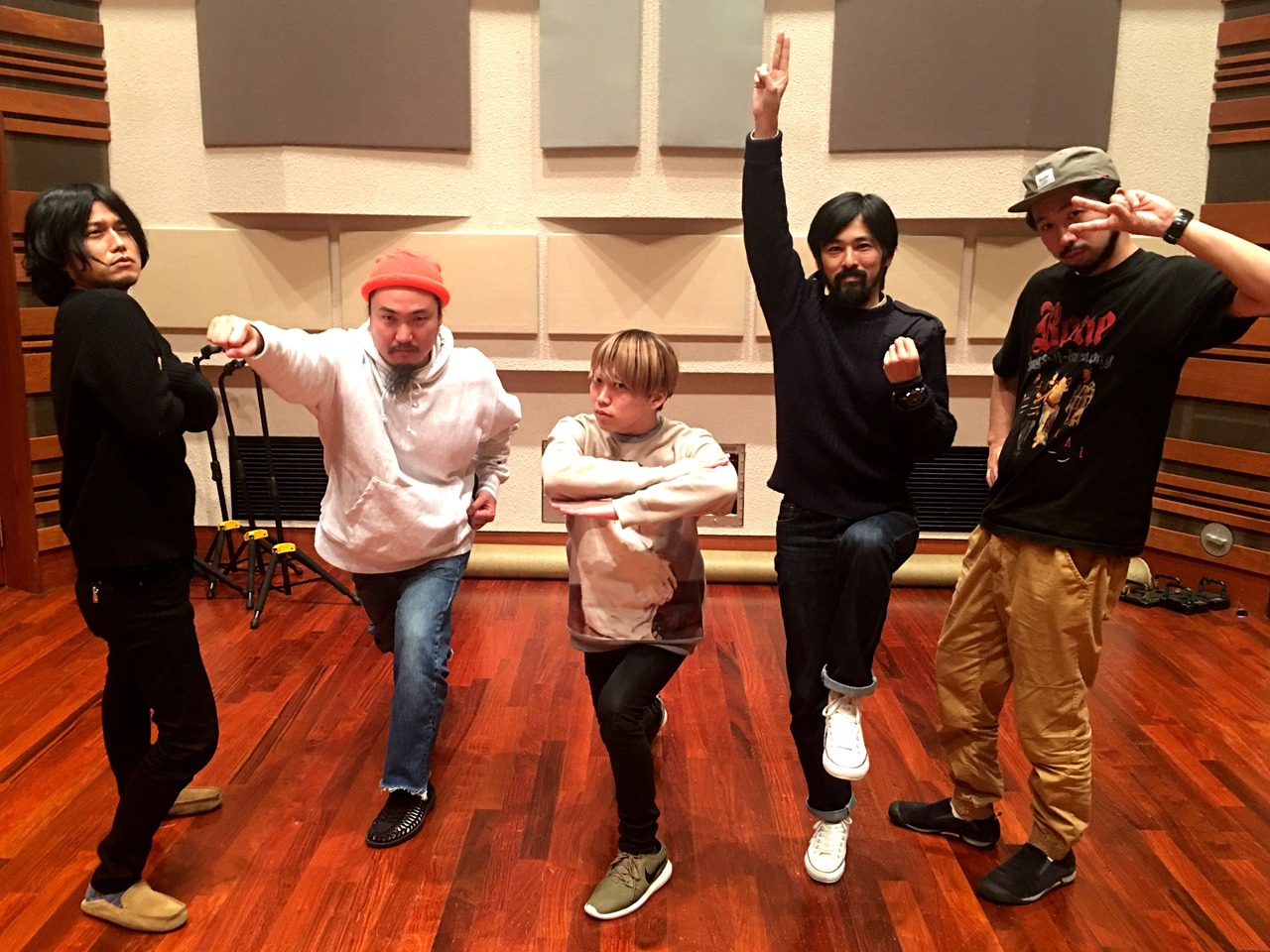 SPECIAL OTHERSとGEN（04 Limited Sazabys）。