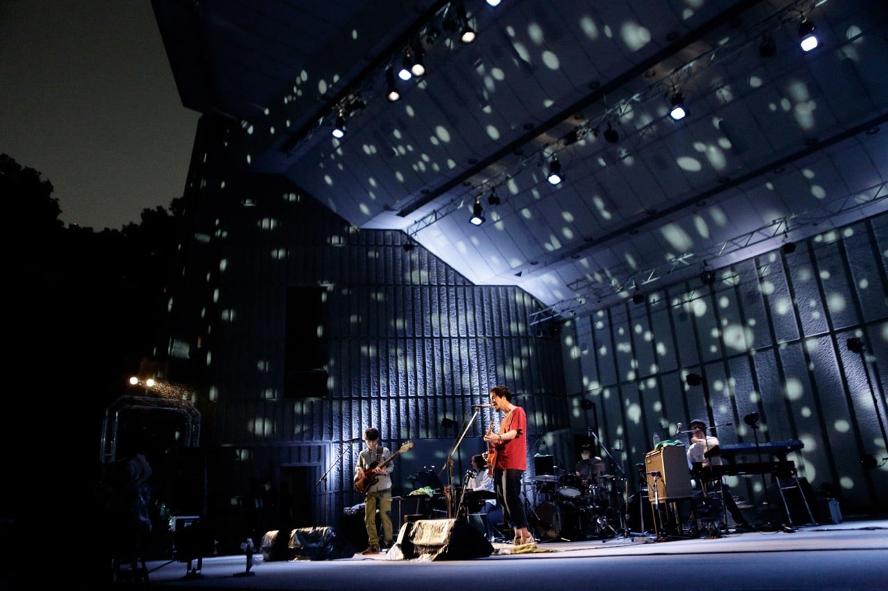 キセル「野音でキセル 2015」東京・日比谷野外大音楽堂公演の様子。