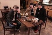 左から松本素生（GOING UNDER GROUND）、古市コータロー、加藤ひさし。