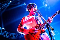 牧達弥（Vo, G）（撮影：浜野カズシ）