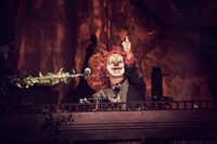 DJ LOVE（DJ）（撮影：立脇卓）