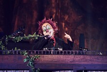 DJ LOVE（DJ）（撮影：立脇卓）