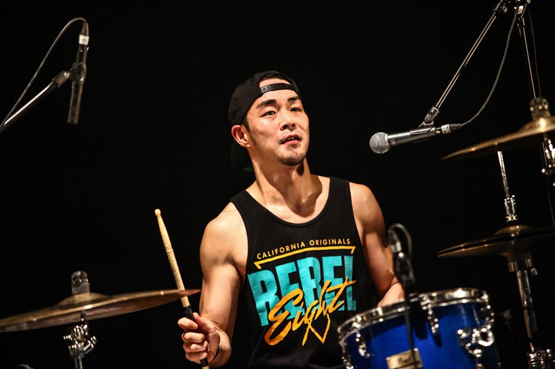 シクセブTAKESHI＆カントリーSit、映画「A FAT WRECK」上映前にトークショー