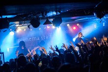「cinema staff Vektor E.P. Release Tour ～箱庭戦争～」最終公演の様子。（撮影：ヤオタケシ）