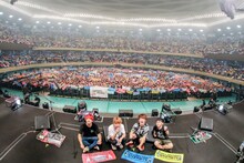 04 Limited Sazabys「日本武道館ワンマンライブ」の様子。（Photo by Viola Kam [V'z Twinkle Photography] ）