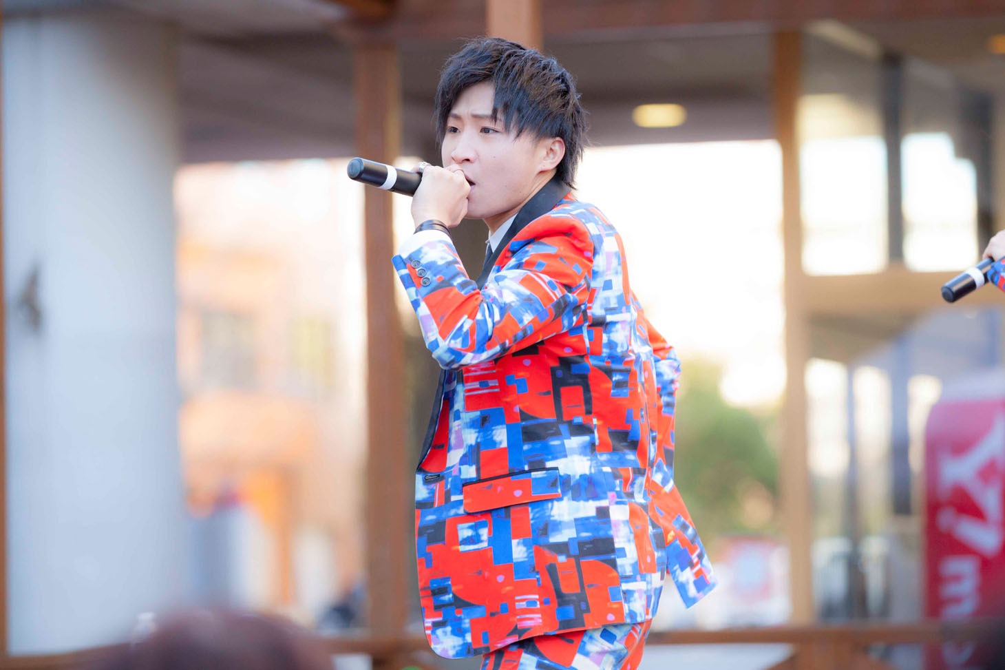 綾介（撮影：牛島康介）