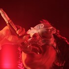 外したらあかんで!女王蜂、新曲も披露した5年ぶり「仮面の宴」