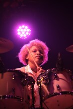 ルリちゃん（Dr）（撮影：岩根愛）