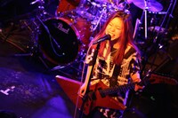 あやぺた（Vo, G / Dizzy Sunfist）（Photo by cwet）