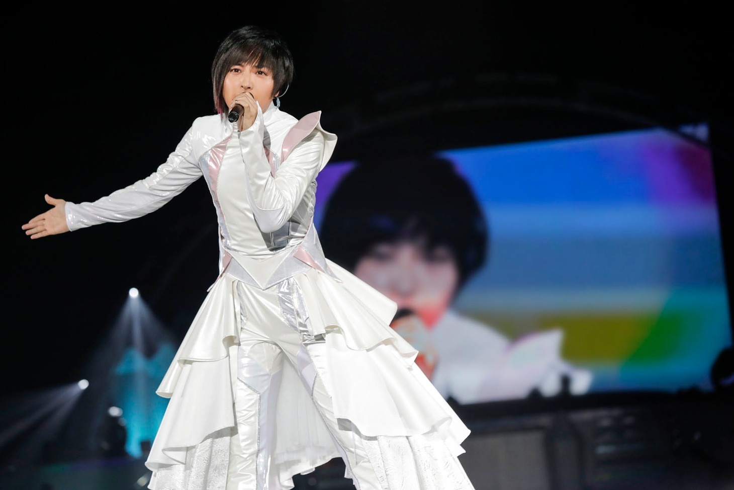 「蒼井翔太 LIVE 2017 WONDER lab. ～prism～」国立代々木競技場第一体育館公演の様子。（Photo by HAJIME KAMIIISAKA）