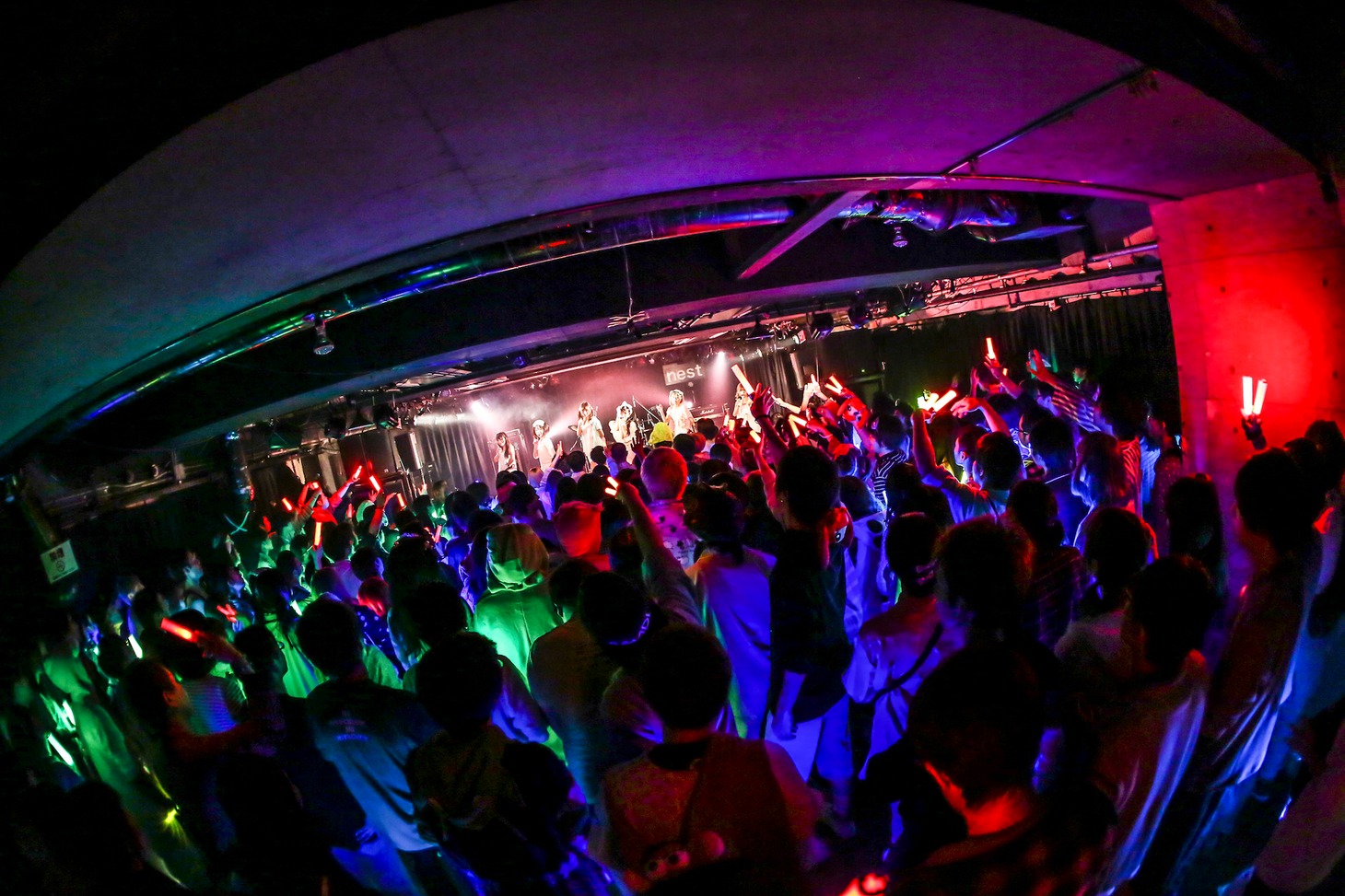「PERFECT WEEK☆☆☆☆☆ ～寝起きでジャンプ！★★★☆☆～」の会場の様子。