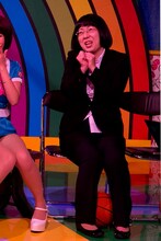 阿佐ヶ谷姉妹・美穂 (c)EBISU★MUSCATS PROJECT