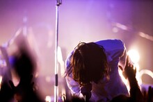 石崎ひゅーい（Photo by kamiiisaka hajime）