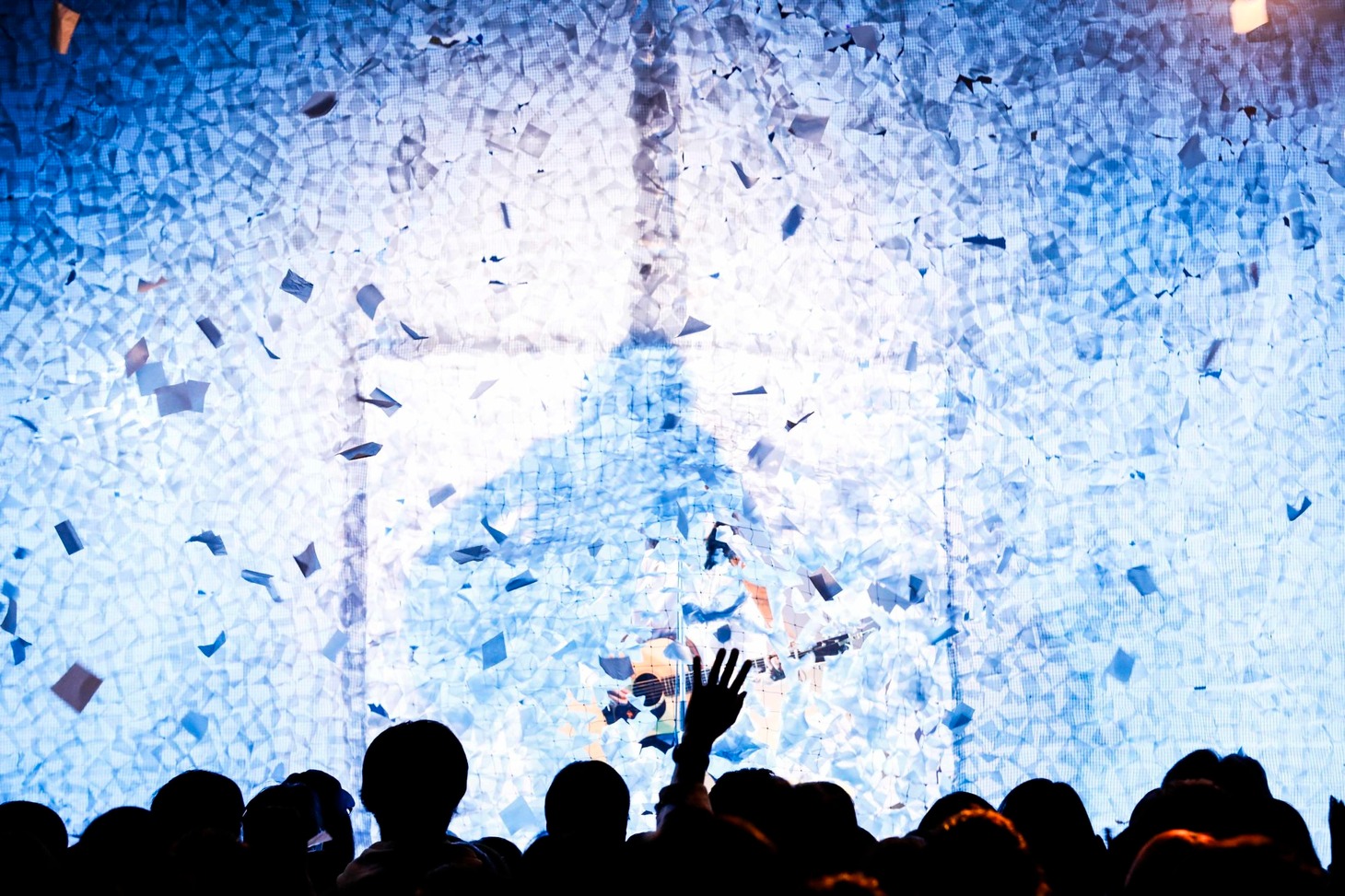 「石崎ひゅーい TOUR2017『アタラズモトオカラズ』」東京・LIQUIDROOM公演の様子。（Photo by kamiiisaka hajime）