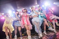 バンドじゃないもん！「『PERFECT WEEK☆☆☆☆☆』～私たちプリンセス♡そうみんなお姫様★★★★☆～」東京・TSUTAYA O-nest公演の様子。（撮影：ハヤシサトル）