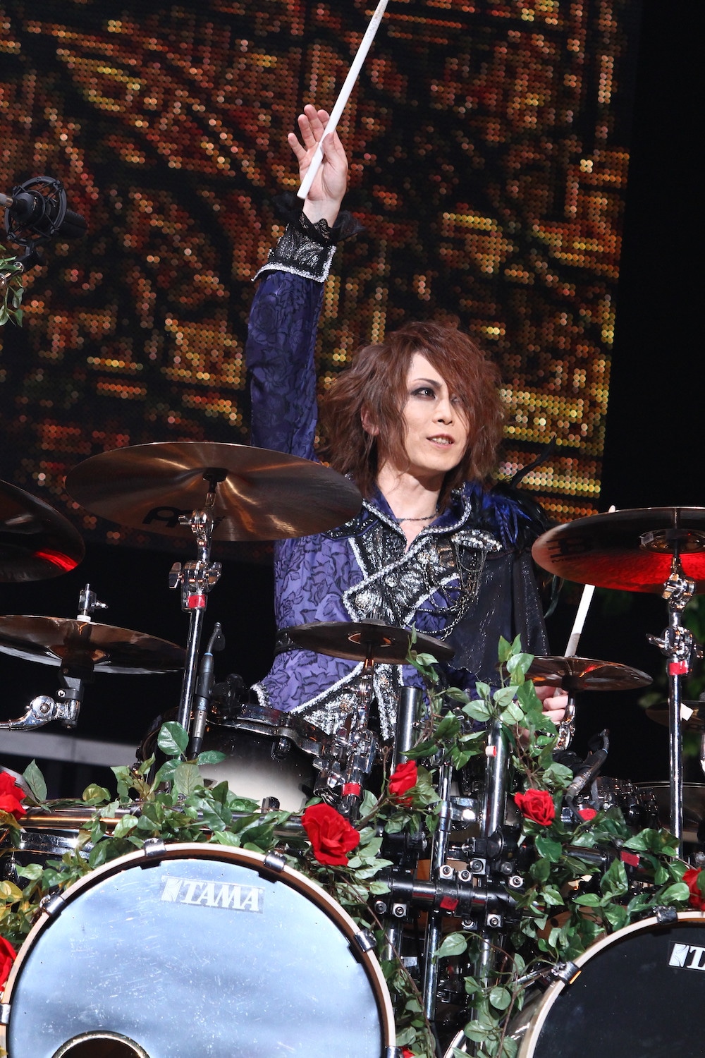 YUKI（Dr）