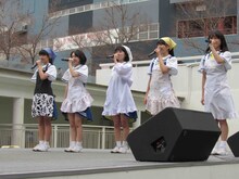 ロッカジャポニカ「Happy Rojantine's Day ～ロジャポ学園 家庭科部～」の様子。