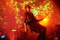 2016年6月9日にZepp DiverCity TOKYOにて開催された「SUGIZO vs INORAN PRESENTS BEST BOUT」の様子。