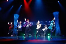 超特急（撮影：上山陽介）