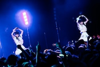 「The Idol Formerly Known As LADYBABY WHITE REVOLUTION 2017」東京公演の様子。（写真提供：KING RECORDS）