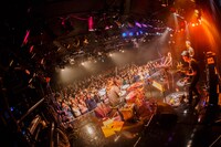 日食なつこ全国ツアー「マニアたちの親睦会」の様子。（写真提供：LD&K）