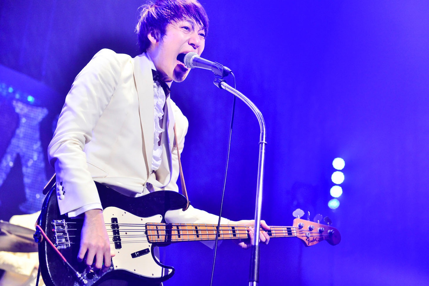 ROY（Vo, B）（Photo by RUI HASHIMOTO[SOUND SHOOTER]）
