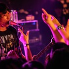 NAMBA69、新曲も続々披露のACBワンマン