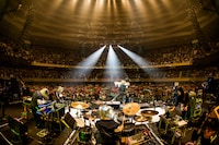 MAN WITH A MISSION（Photo by Daisuke Sakai [eggman , FYD inc.]）