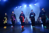 チームしゃちほこ「新生チームしゃちほこ、はじまりじゃ」 の様子。（撮影：笹森健一）