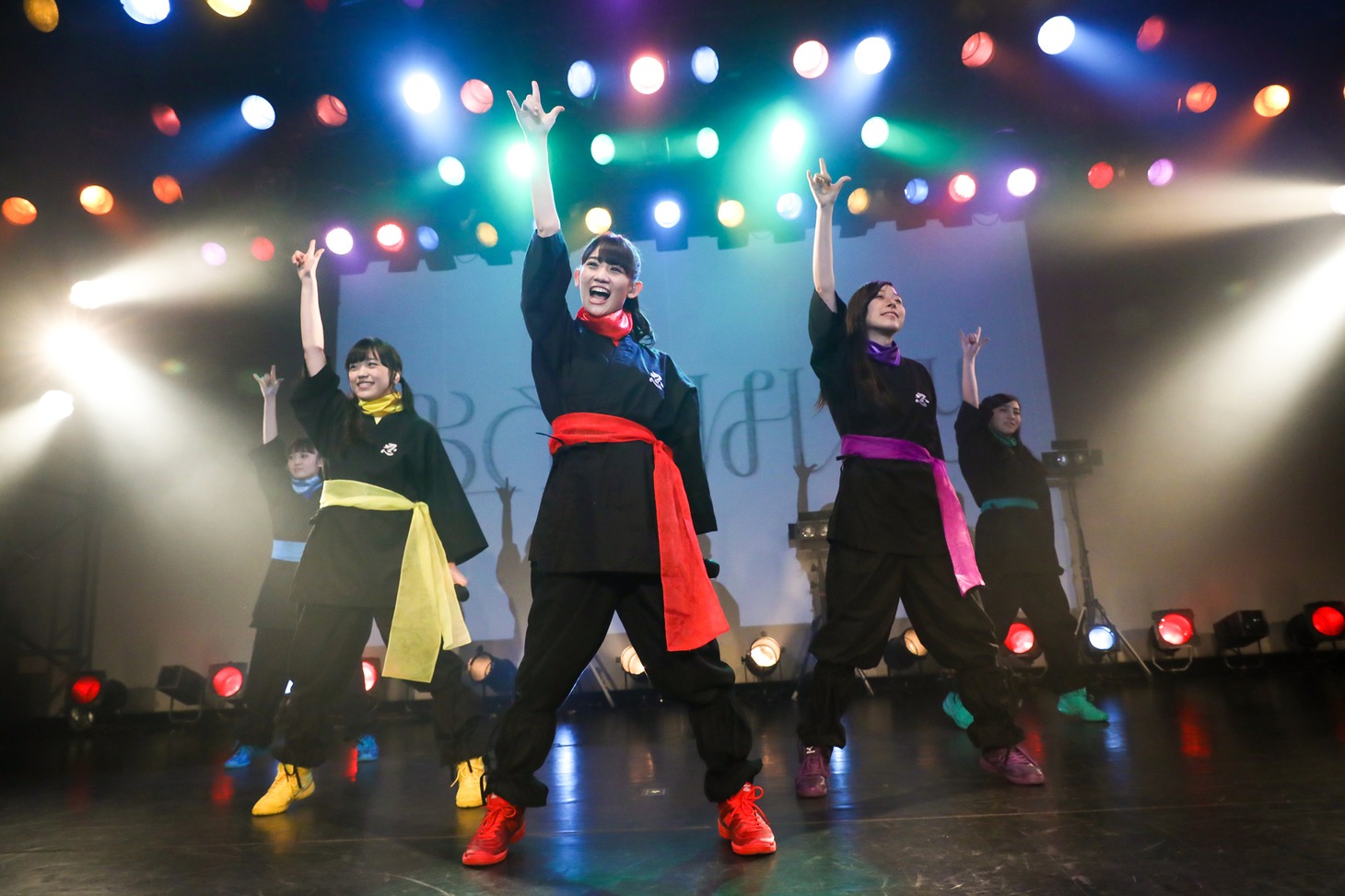 チームしゃちほこ「新生チームしゃちほこ、はじまりじゃ」 の様子。（撮影：笹森健一）