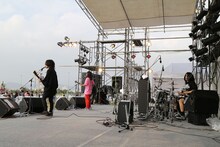 ヤバイTシャツ屋さん