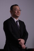川村泰祐監督