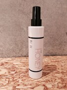 大塚愛「LOVE HONEY」グッズのファブリックスプレー。