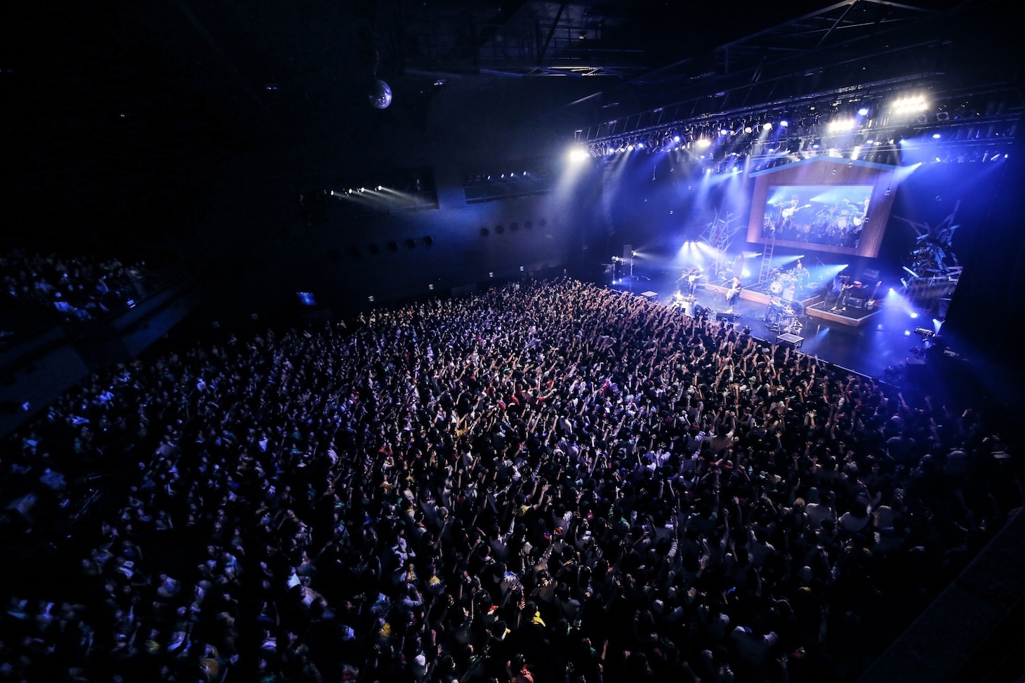 sumika「sumika『SALLY e.p』Release Tour」東京・Zepp DiverCity TOKYO公演の様子。（撮影：後藤壮太郎）
