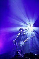 片岡健太（Vo, G）（撮影：後藤壮太郎）