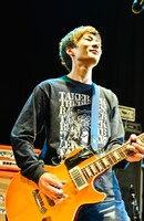 RYOTA（G, Cho / LEXT）（撮影：清水ケンシロウ）