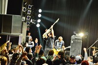 LEXT（撮影：清水ケンシロウ）