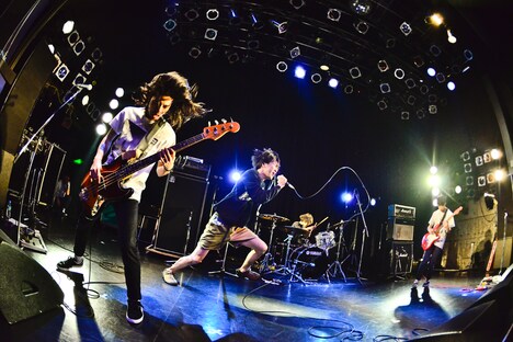 SABANNAMAN（撮影：清水ケンシロウ）