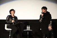 「『19972016 LIVE & DOCUMENT』上映会 ＋ トークセッション」の様子。（写真提供：ソニー・ミュージックレコーズ）