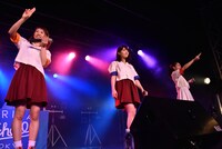 左からami、ayaka、mei。