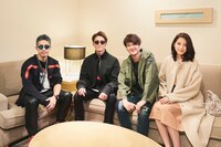 左からHilcrhyme、葉山奨之、山崎紘菜。（写真提供：UNIVERSAL J）