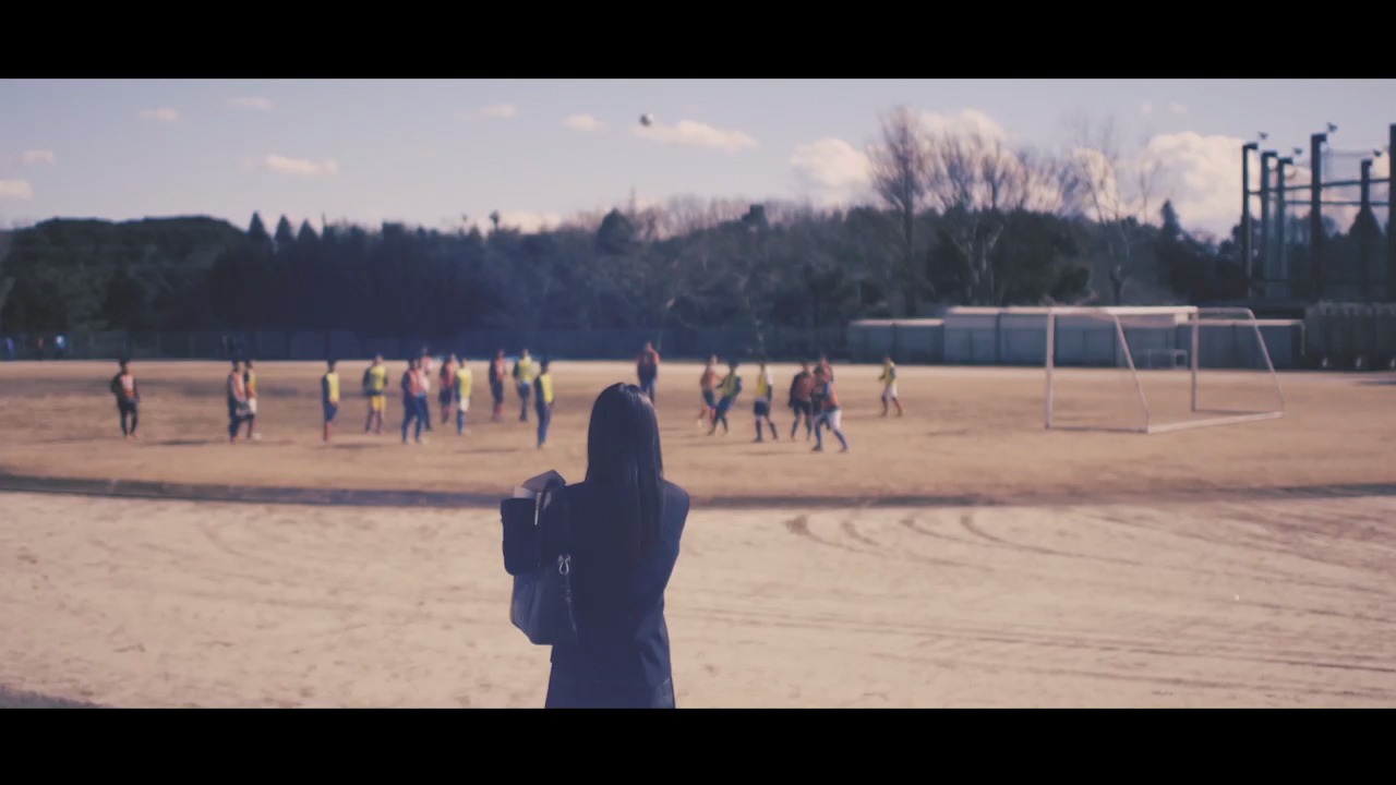 JAL企業広告CM「只今、JALで移動中。」のワンシーン。