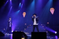 「CHEMISTRY LIVE 2017 -TWO-」初日公演の様子。（撮影：上飯坂一）