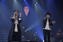 「CHEMISTRY LIVE 2017 -TWO-」初日公演の様子。（撮影：上飯坂一）