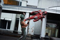 「破裏拳ポリマー」のワンシーン。 (C)2017「破裏拳ポリマー」製作委員会