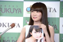 秋元真夏（乃木坂46）