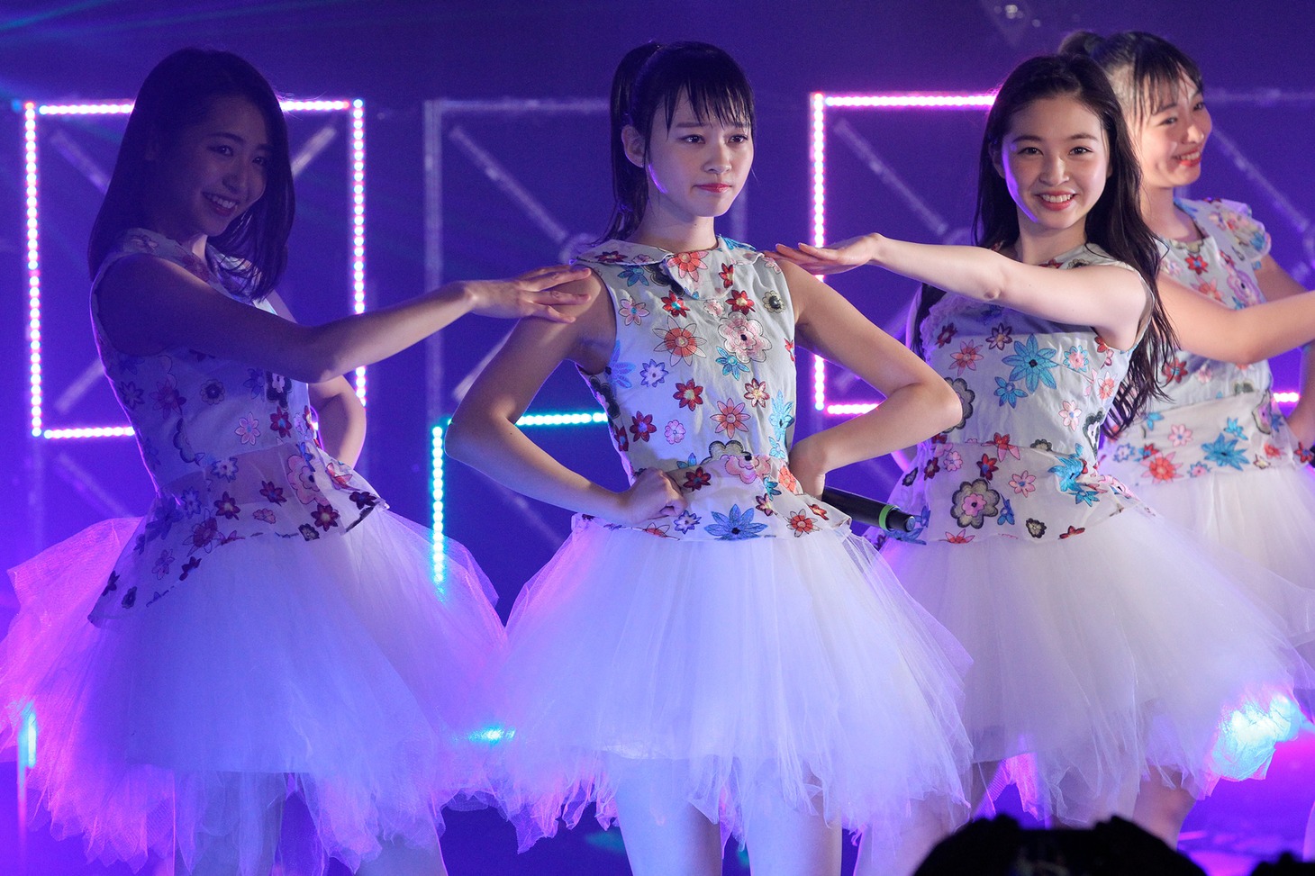 東京パフォーマンスドール「ダンスサミット"DREAM CRUSADERS"」の様子。