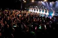 東京パフォーマンスドール「ダンスサミット"DREAM CRUSADERS"」の様子。